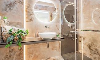 Seaside Garden Apartments & Wellness