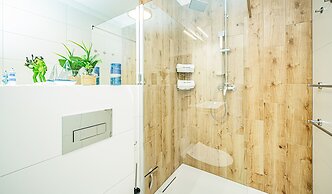 Seaside Garden Apartments & Wellness