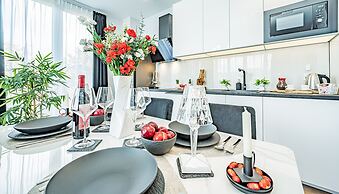 Seaside Garden Apartments & Wellness