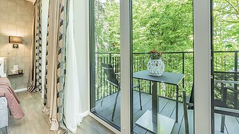 Seaside Garden Apartments & Wellness