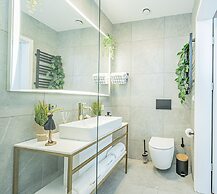 Seaside Garden Apartments & Wellness