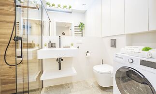 Seaside Garden Apartments & Wellness