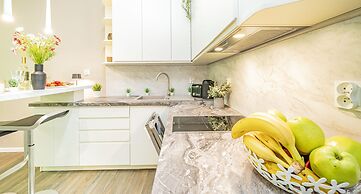 Seaside Garden Apartments & Wellness