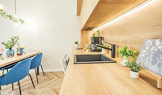 Seaside Garden Apartments & Wellness