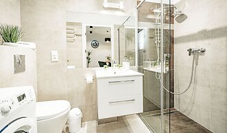 Seaside Garden Apartments & Wellness