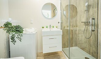 Seaside Garden Apartments & Wellness