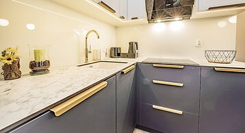 Seaside Garden Apartments & Wellness