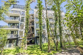 Seaside Garden Apartments & Wellness