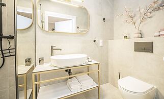 Seaside Garden Apartments & Wellness