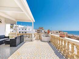 Coastal Charm: A Home With a View in Santa Maria di Leuca