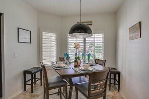 Palm Desert Retreat: Pool Access & On-site Golf!