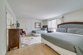 Peaceful Cavendish Retreat w/ Hot Tub & Fireplace!