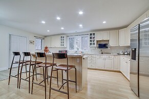 Peaceful Cavendish Retreat w/ Hot Tub & Fireplace!