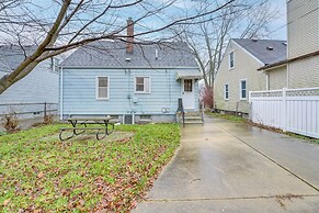 Wfh-friendly Home in Dearborn: Dogs Welcome!