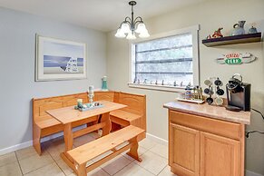 Patio & Grill: Idyllic Sorrento Vacation Home!