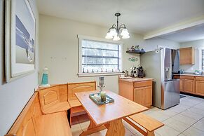 Patio & Grill: Idyllic Sorrento Vacation Home!