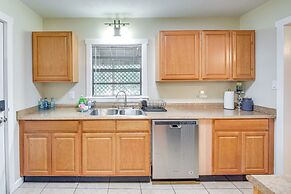 Patio & Grill: Idyllic Sorrento Vacation Home!