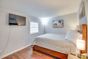 Patio & Grill: Idyllic Sorrento Vacation Home!