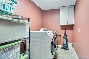 Charming Wilton Vacation Rental w/ Fire Pit