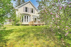 Charming Wilton Vacation Rental w/ Fire Pit