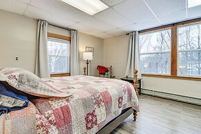 Charming Wilton Vacation Rental w/ Fire Pit