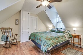 Charming Wilton Vacation Rental w/ Fire Pit