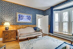 Charming Wilton Vacation Rental w/ Fire Pit