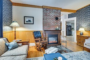 Charming Wilton Vacation Rental w/ Fire Pit