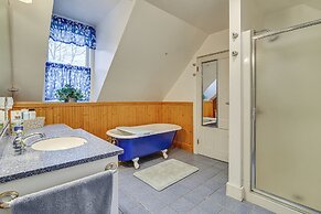 Charming Wilton Vacation Rental w/ Fire Pit