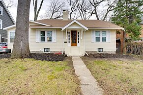 Dog-friendly Pleasant Ridge Home: 13 Mi to Detroit