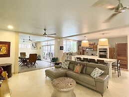 Luxury Beachfront Oasis - Hermosa Palms 50 by RedAwning