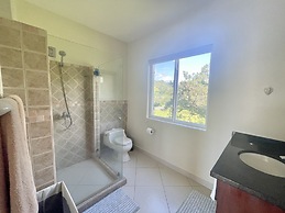 La Torre: Poolside Condo with Scenic Views by RedAwning