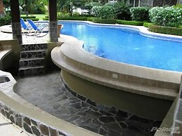 La Torre: Poolside Condo with Scenic Views by RedAwning