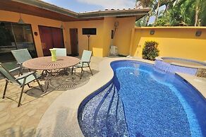 Casa Suenos: Iconic 4BR Home with Private Pool by RedAwning