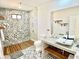 Modern Beachfront Paradise - Hermosa Palms 8 by RedAwning