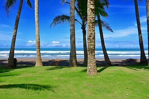 Modern Beachfront Paradise - Hermosa Palms 8 by RedAwning