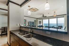 Elegant Beachfront Condo at Diamonte del Sol - 801s by RedAwning