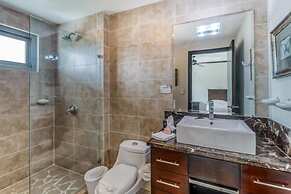 Elegant Beachfront Condo at Diamonte del Sol - 801s by RedAwning