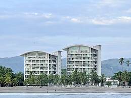 Elegant Beachfront Condo at Diamonte del Sol - 801s by RedAwning