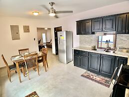 Casa Sunset Family Home - Walk to Jaco Beach by RedAwning