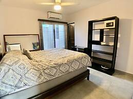 Casa Sunset Family Home - Walk to Jaco Beach by RedAwning