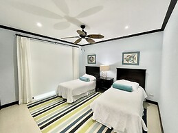 Ocean View, Luxury Penthouse at Diamonte del Sol 702N by RedAwning