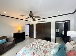 Ocean View, Luxury Penthouse at Diamonte del Sol 702N by RedAwning