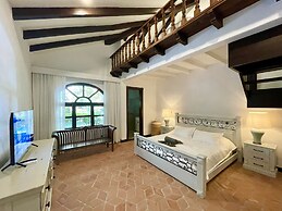 Casa Campana: 9BR Luxury Villa at Los Suenos Resort by RedAwning