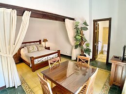 Casa Campana: 9BR Luxury Villa at Los Suenos Resort by RedAwning