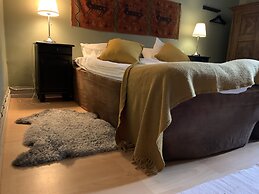Villa Maria Garden Cottages