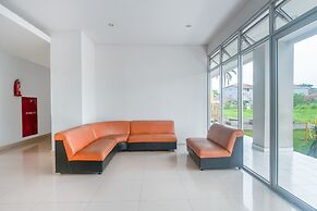 OYO Life 2837 Apartment Dramaga Tower