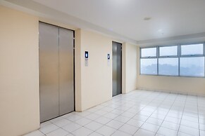 OYO Life 2837 Apartment Dramaga Tower