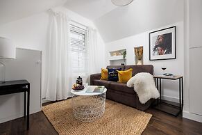 Bijoux Central Plymouth 1 Bed Apartment