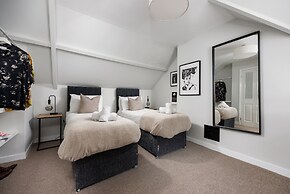 Bijoux Central Plymouth 1 Bed Apartment